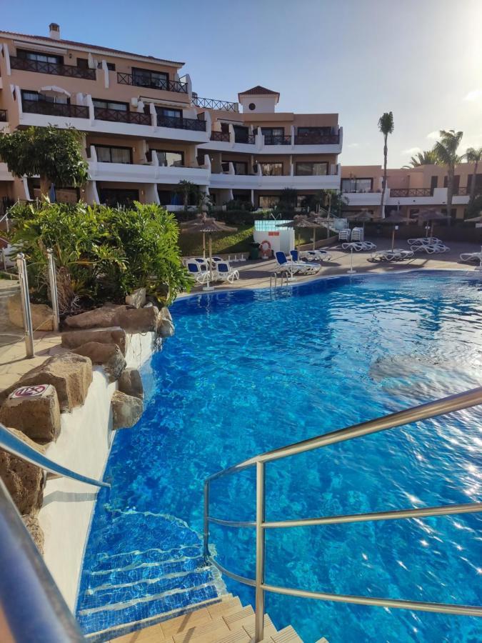 "Mini Golf Estudio" Terraza Privada Y Piscina サンミゲル・デ・アボナ エクステリア 写真